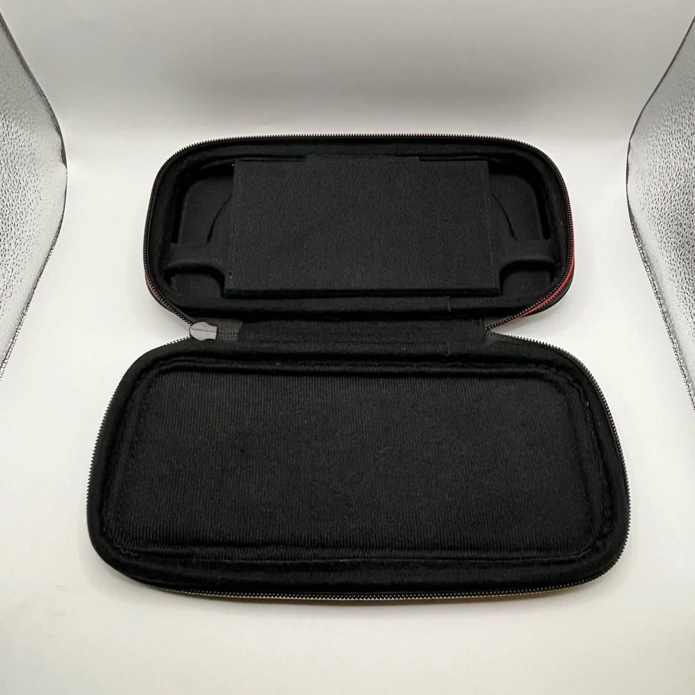 Nintendo Switch Carrying‎ Case Super Mario Odyssey Black
